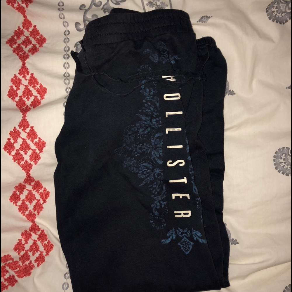 hollister sweatpants/ joggers